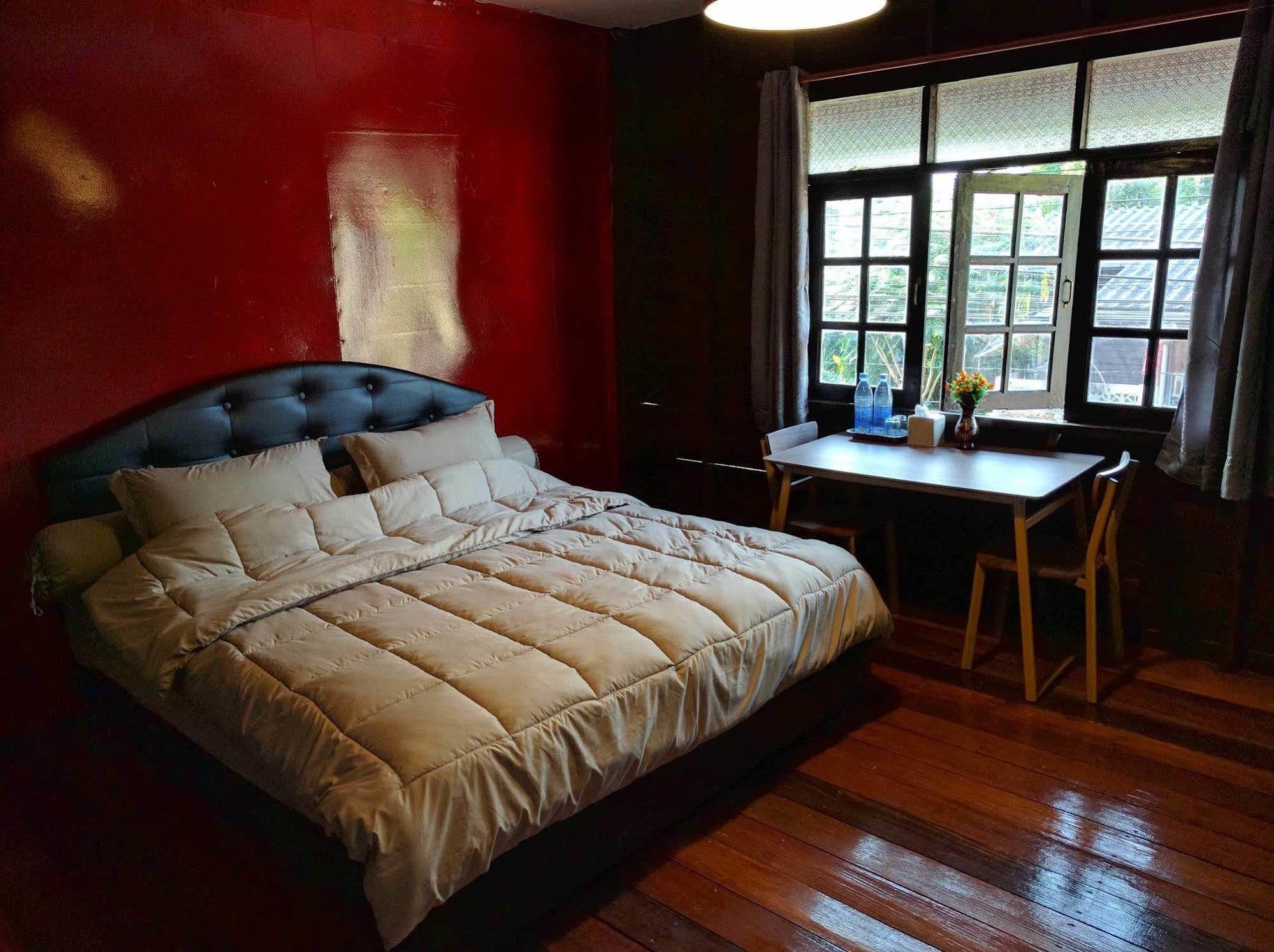 צ'יאנג קונג Funky Box Hostel מראה חיצוני תמונה