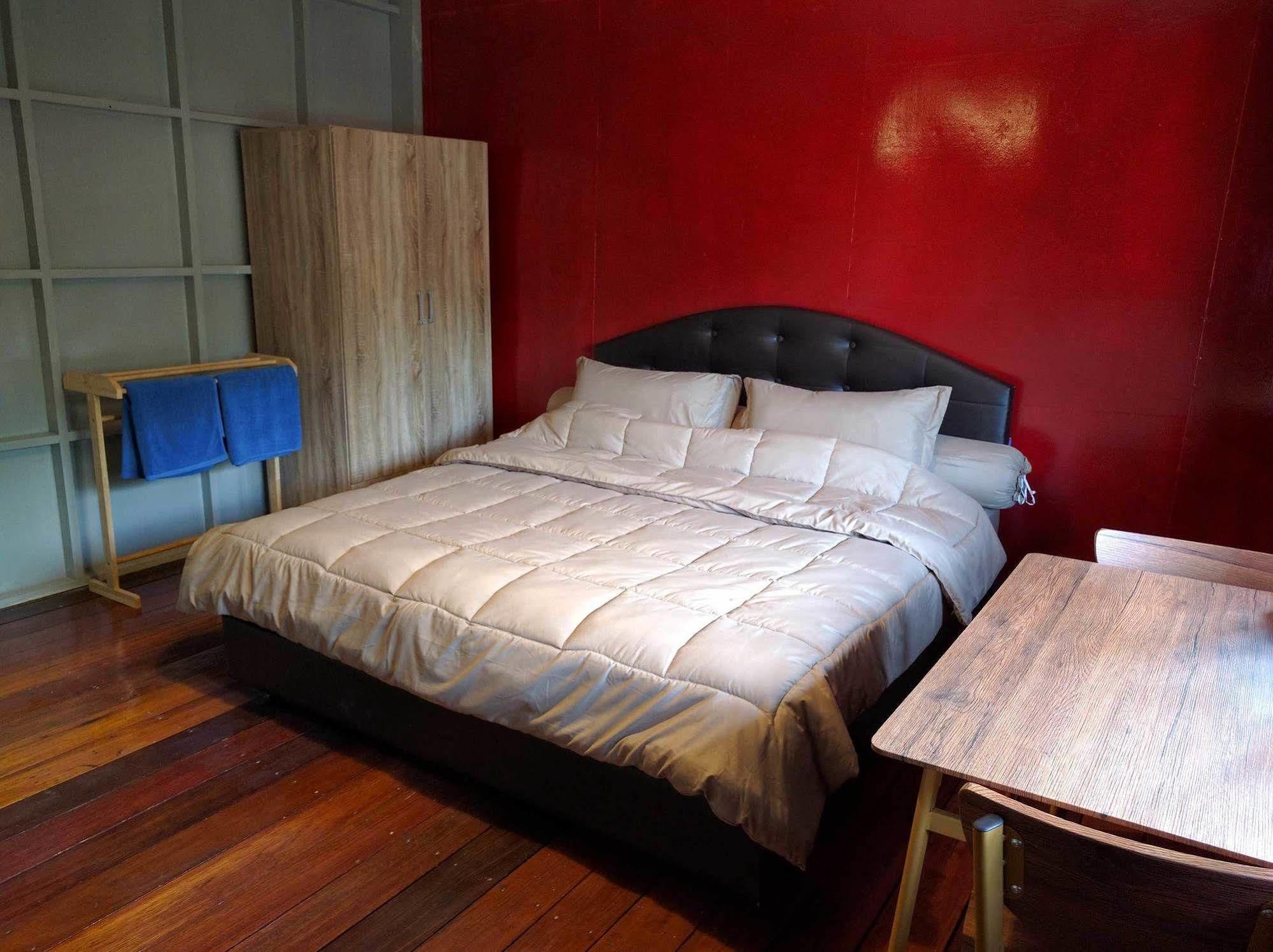 צ'יאנג קונג Funky Box Hostel מראה חיצוני תמונה